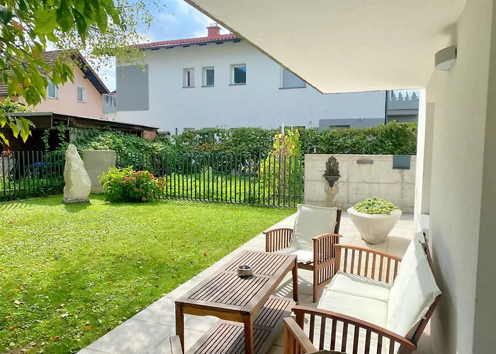 Valetier Apartments